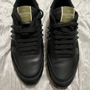 Valentino Garavani Black Athletic Shoes